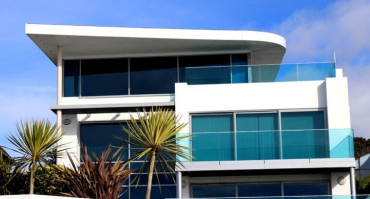 پنت هاوس فوق مدرن با مناظر خیره کننده شهر