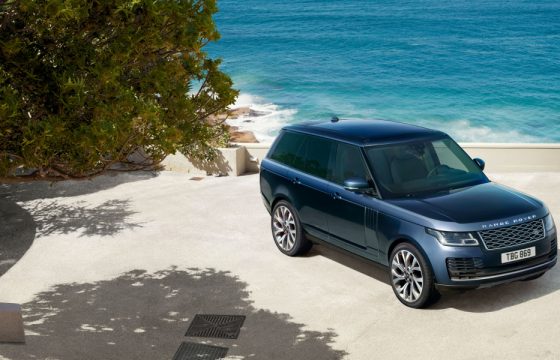 رنج روور لوکس و قدرتمند در شرایط عالی