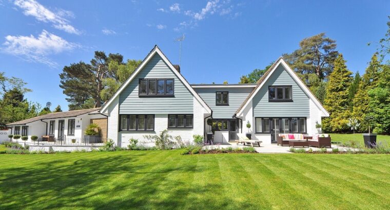 خانه مستقل بزرگ ۴ خوابه با امکانات مدرن